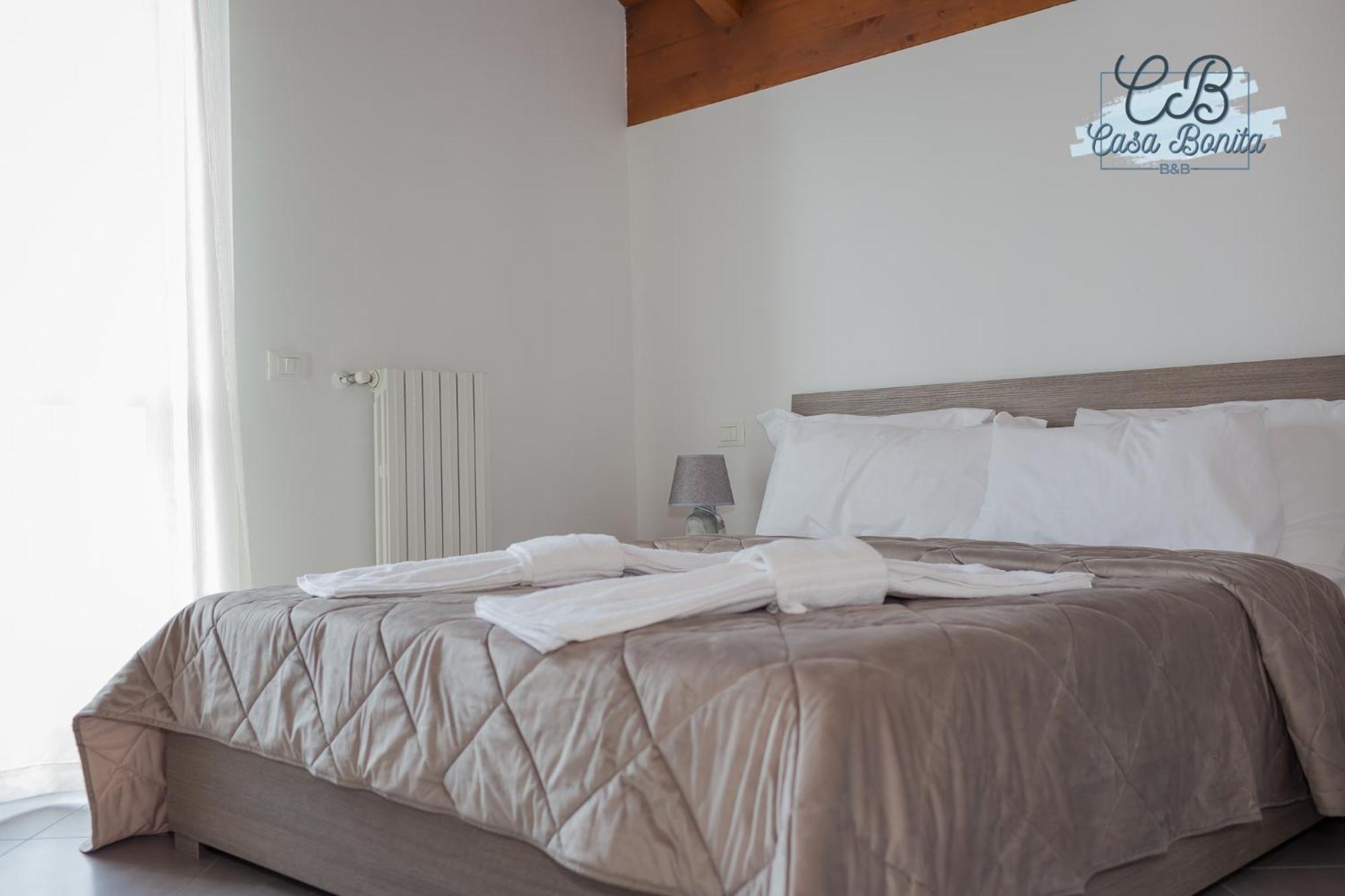 Casa Bonita Rho Aparthotel Luaran gambar